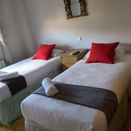 Chalet Avila Rooms Мадрид Экстерьер фото
